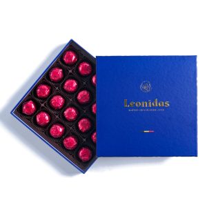 Χάρτινο κουτί τετράγωνο μπλέ με 290γρ σοκολατάκια Cerise Leonidas