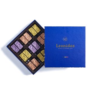 Χάρτινο κουτί τετράγωνο μπλέ “Heritage S” με 170γρ σοκολατάκια Gianduja Giantina Giamanda Leonidas