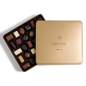 Μεταλλικό χρυσό κουτί τετράγωνο με 520γρ σοκολατάκια Leonidas